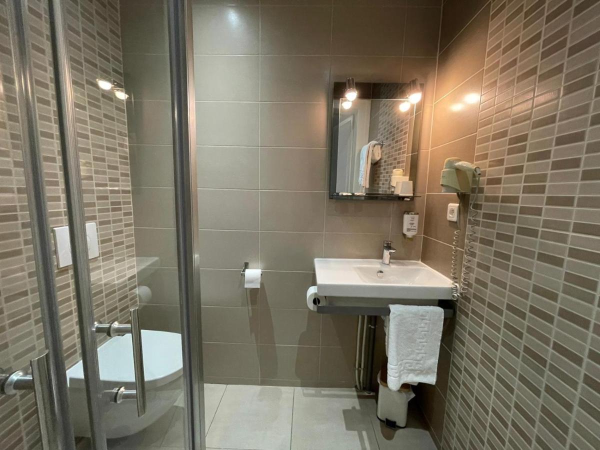 Royal Hotel Angers Zewnętrze zdjęcie