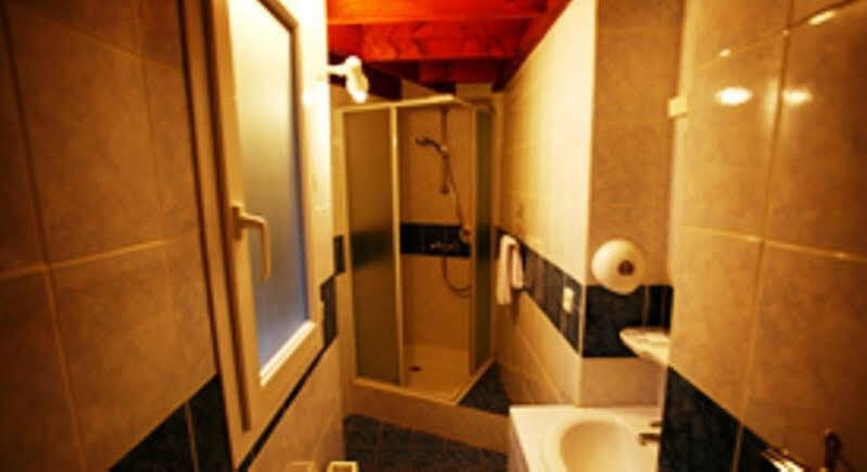 Royal Hotel Angers Zewnętrze zdjęcie